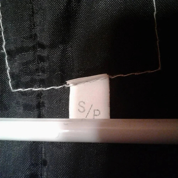 Women's Electric Blue with Black  Jacquard Animal Pattern Sweater Size Small - Picture 4 of 6